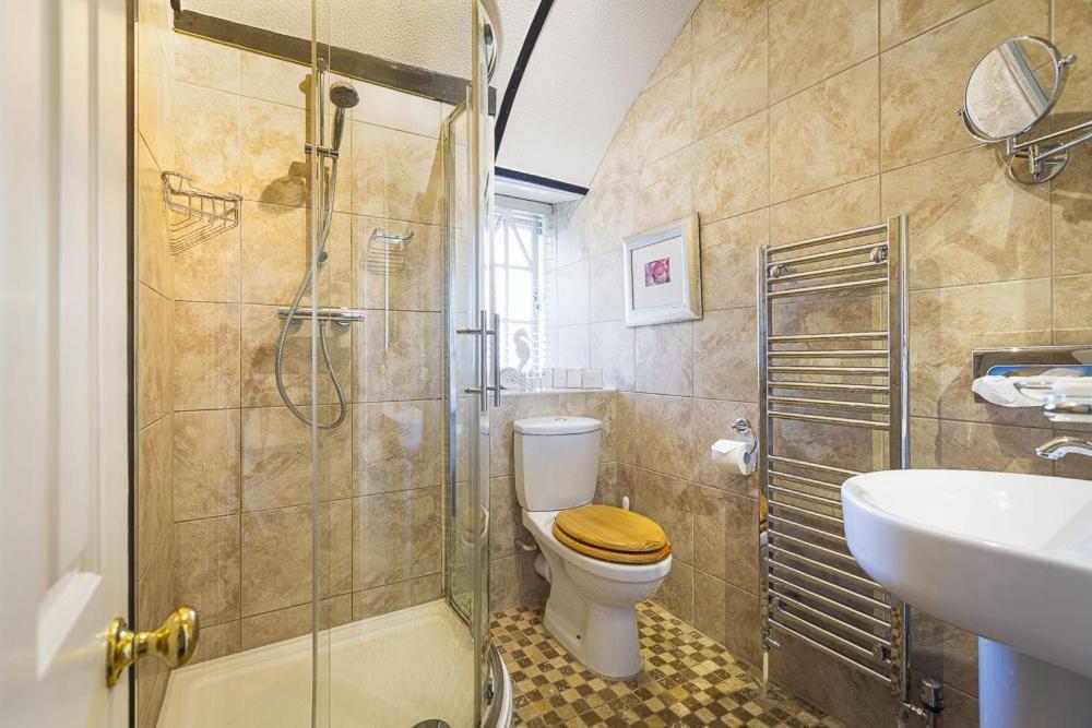 5 Bed - Rose Holiday home *