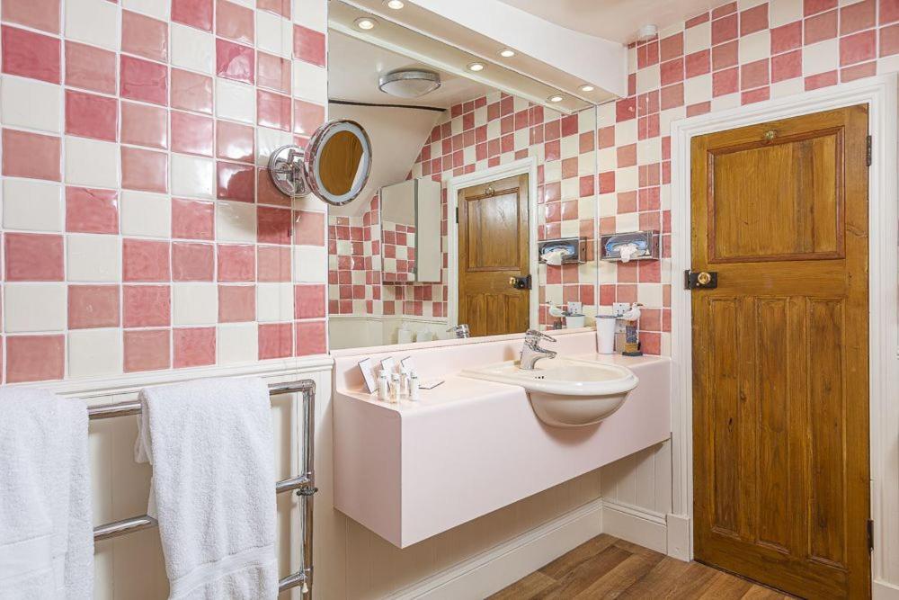 5 Bed - Rose Torquay