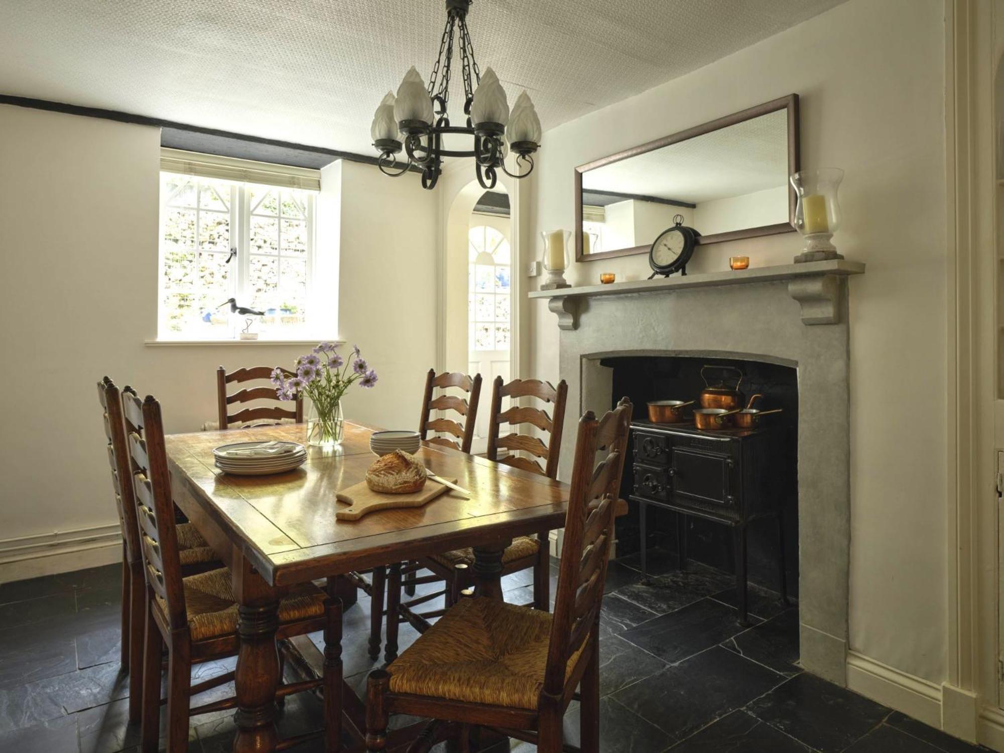 5 Bed - Rose Holiday home *